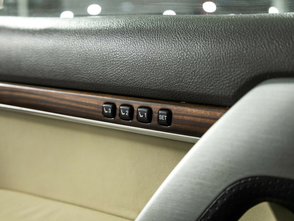 Купить Toyota Land Cruiser Arctic Trucks AT33 200 Series Рестайлинг 2, 2015, 300 813 км, фото №14