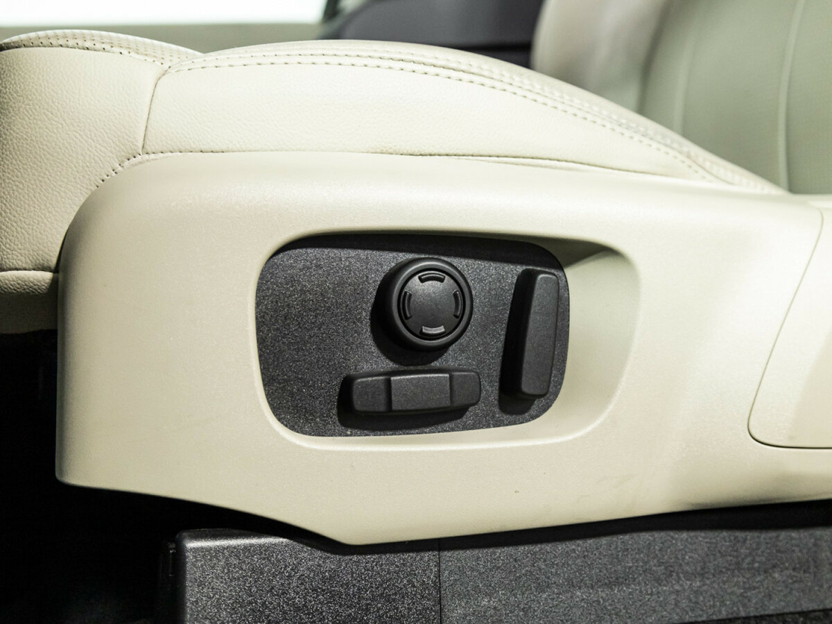 Купить Land Rover Discovery V, 2020, 33 299 км, фото №21