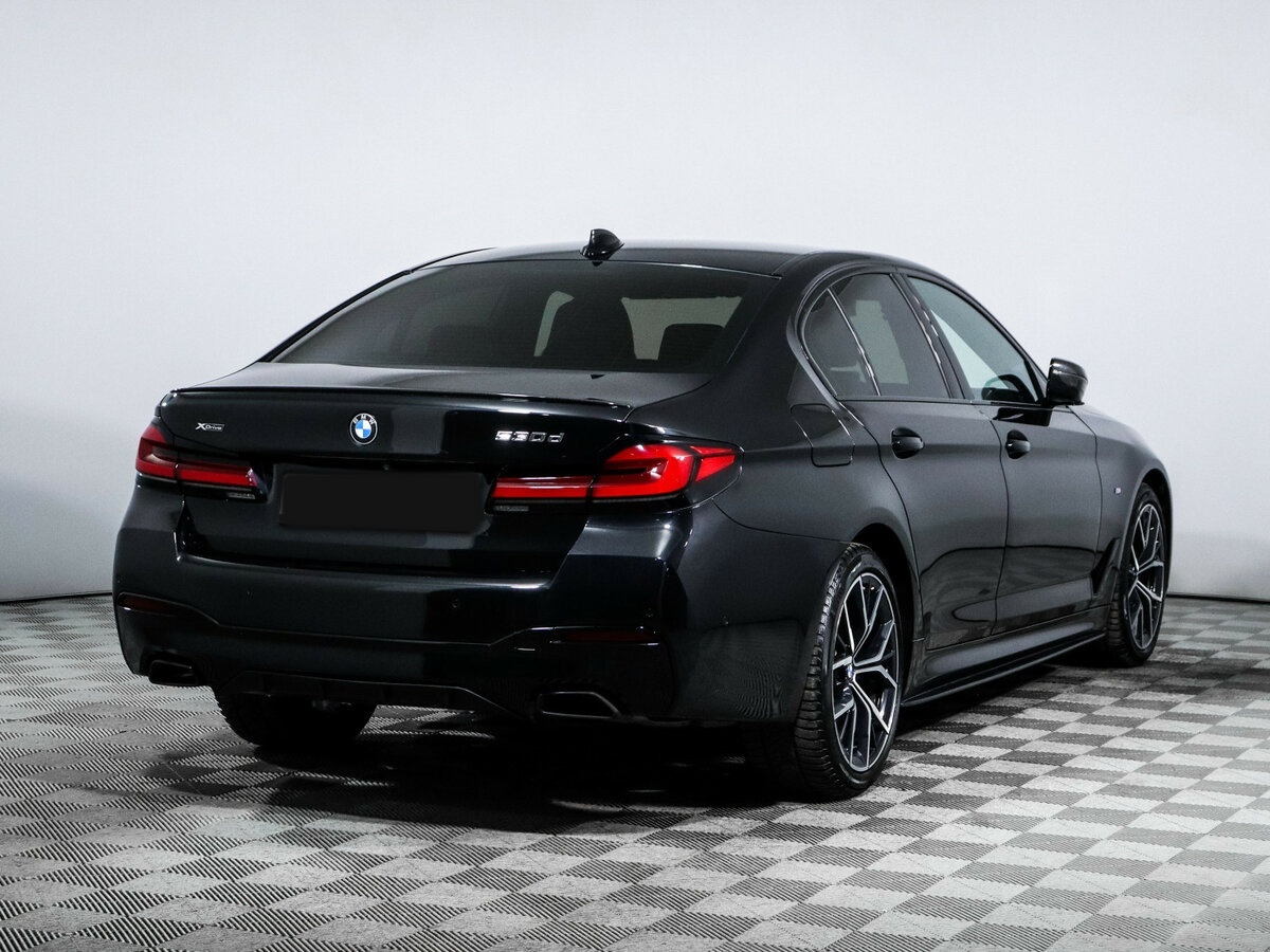 Купить BMW 5 серии 530d xDrive VII (G30/G31/G38) Рестайлинг, 2022, 61 020 км, фото №4