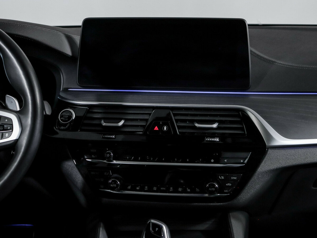 Купить BMW 5 серии 530d xDrive VII (G30/G31/G38) Рестайлинг, 2022, 61 020 км, фото №11