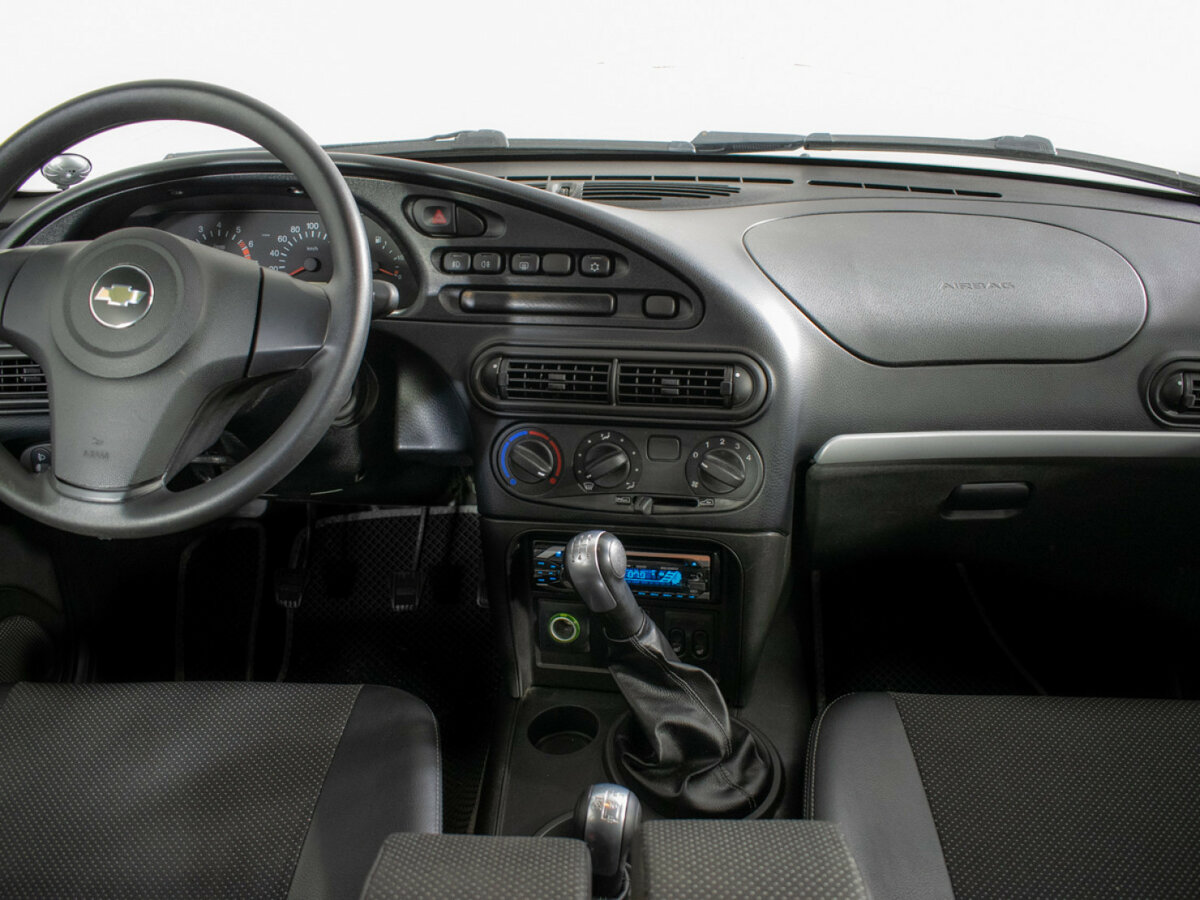 Купить Chevrolet Niva I Рестайлинг, 2012, 55 000 км, фото №9