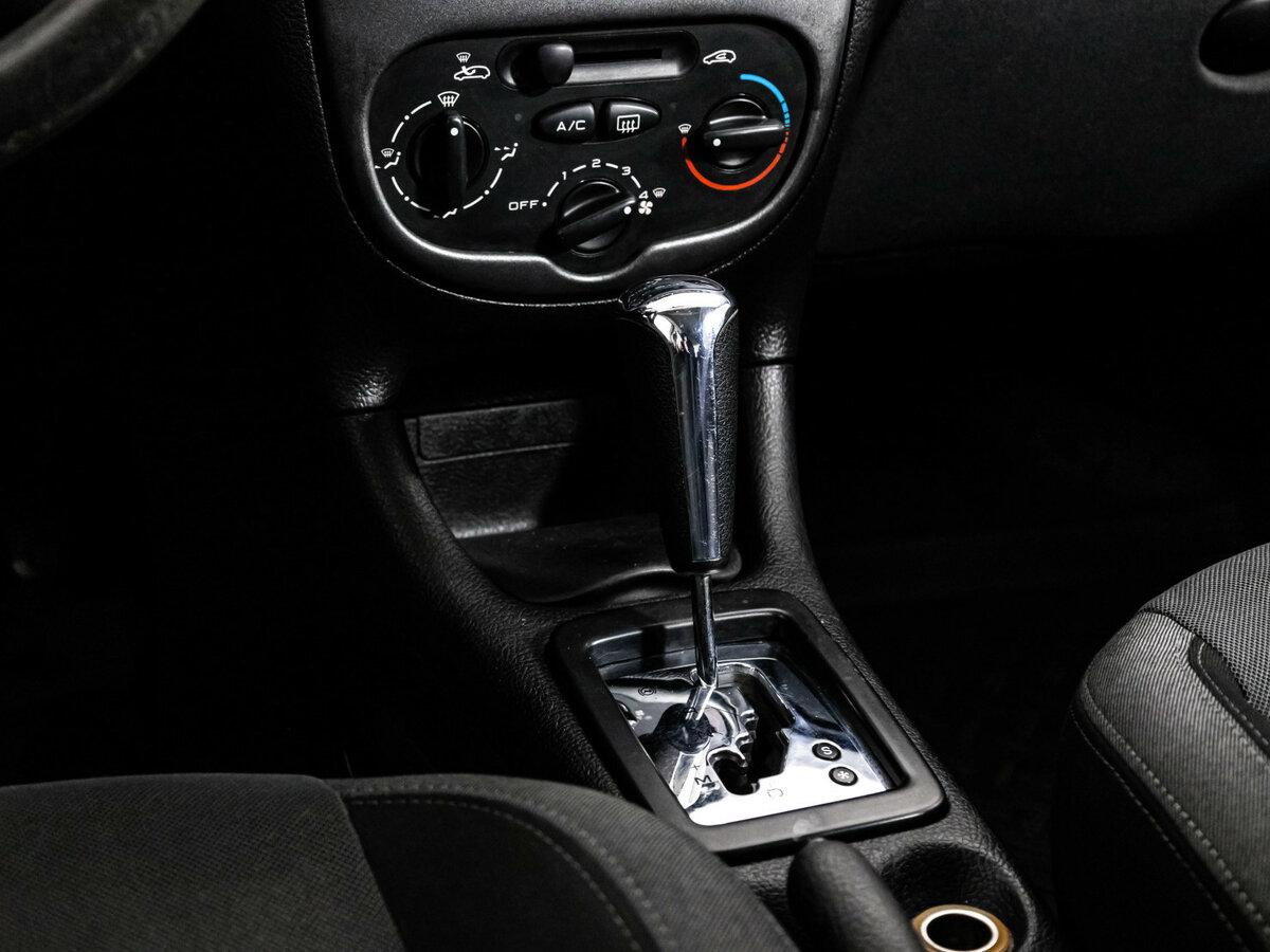 Купить Peugeot 206, 2008, 108 604 км, фото №12