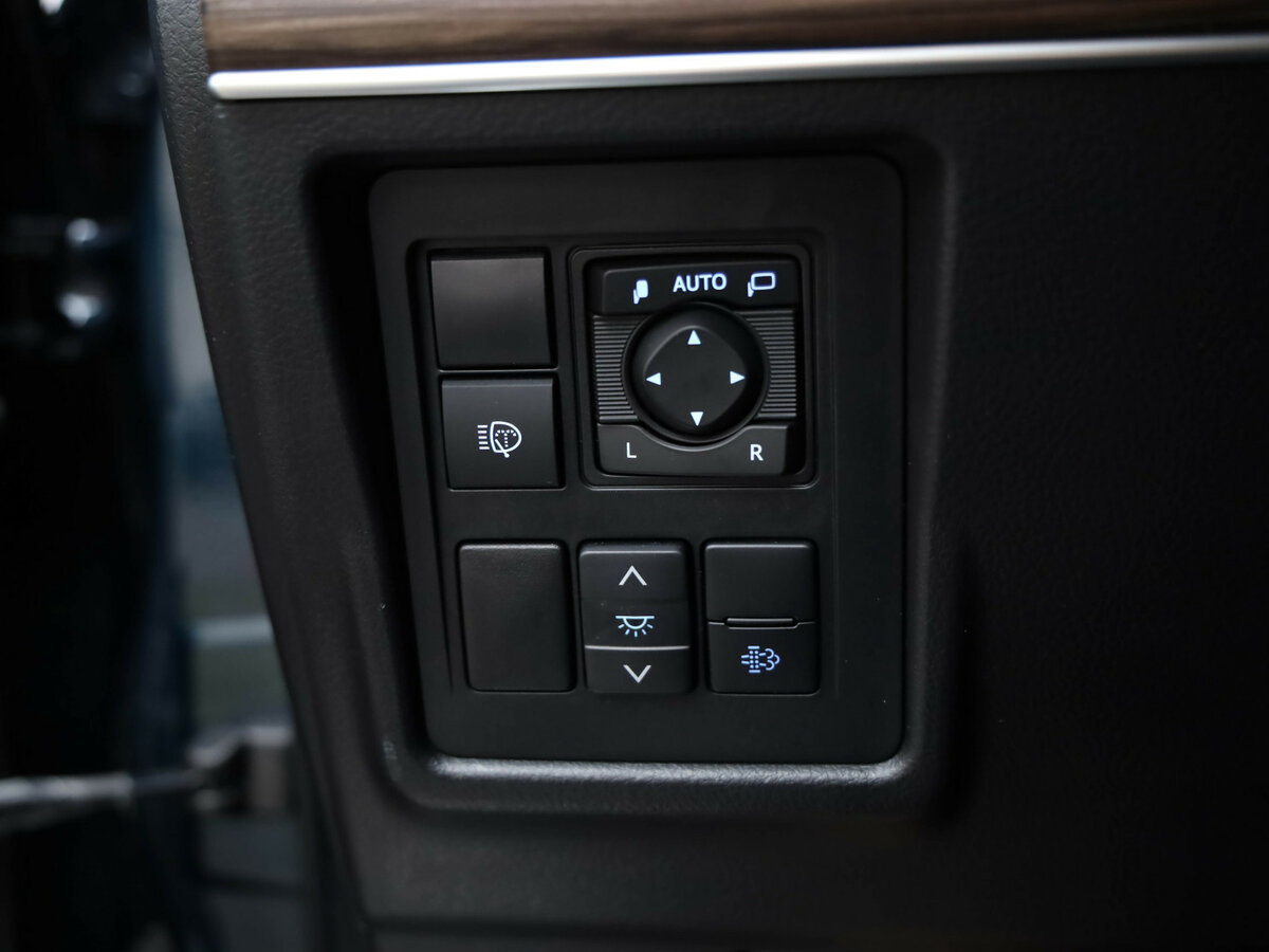 Купить Toyota Land Cruiser Prado 150 Series Рестайлинг 3, 2021, 171 200 км, фото №21