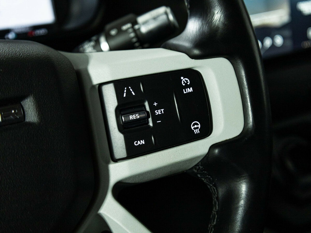 Купить Land Rover Defender 110 II, 2021, 168 998 км, фото №15