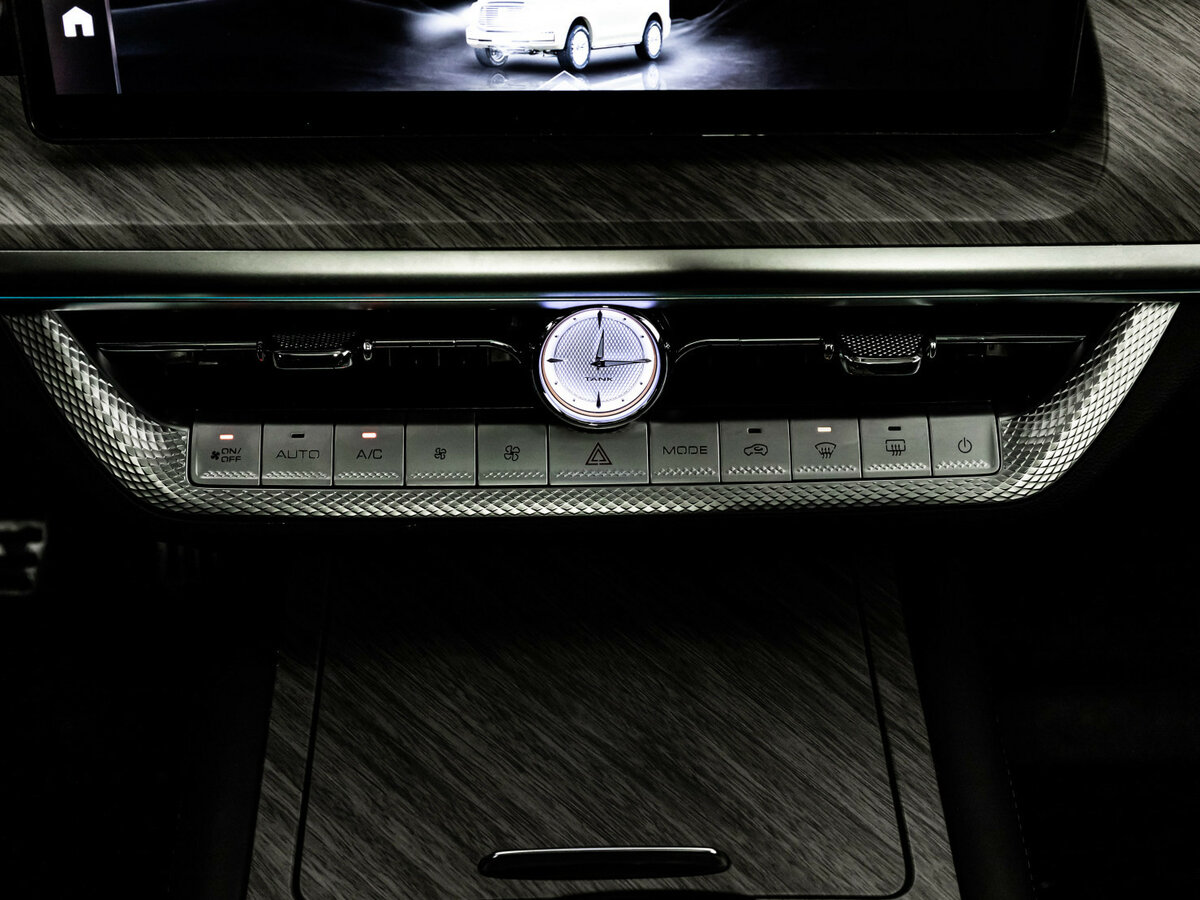 Купить Tank 500 I, 2023, 40 589 км, фото №16