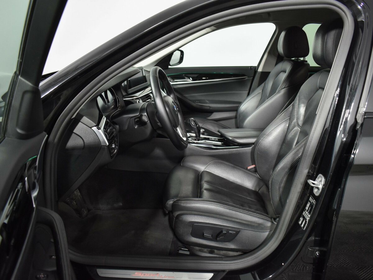 Купить BMW 5 серии 520d VII (G30/G31/G38), 2019, 155 447 км, фото №10