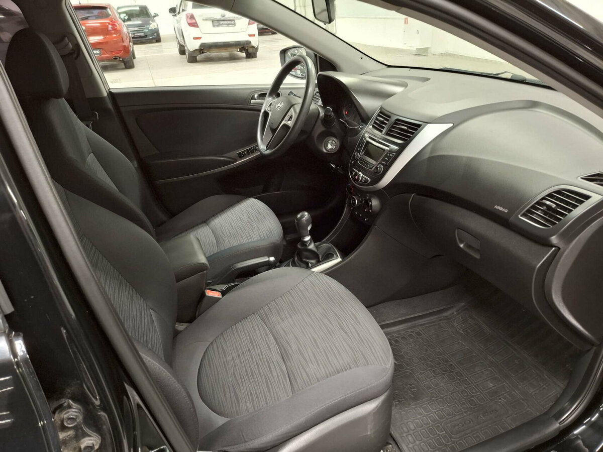 Купить Hyundai Solaris I Рестайлинг, 2016, 145 643 км, фото №11