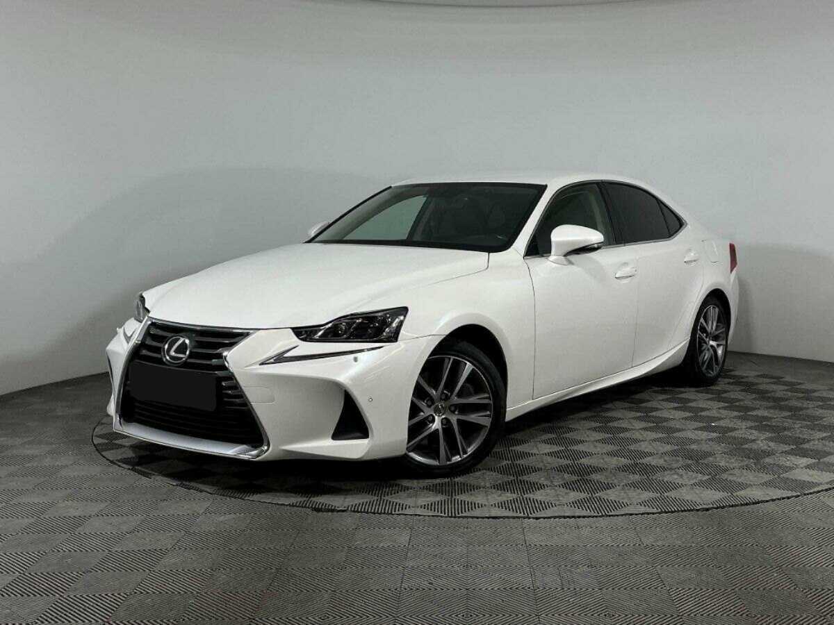 Lexus IS