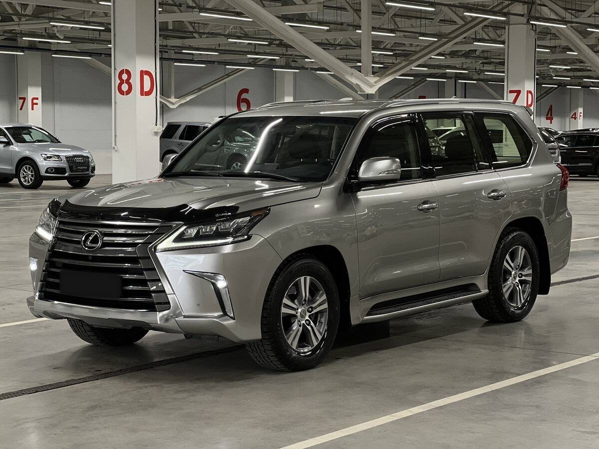 Lexus LX