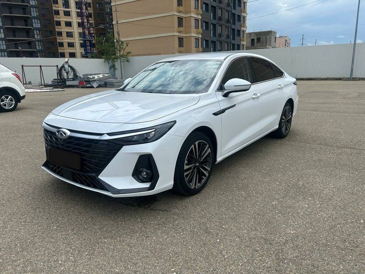 Chery Arrizo 8