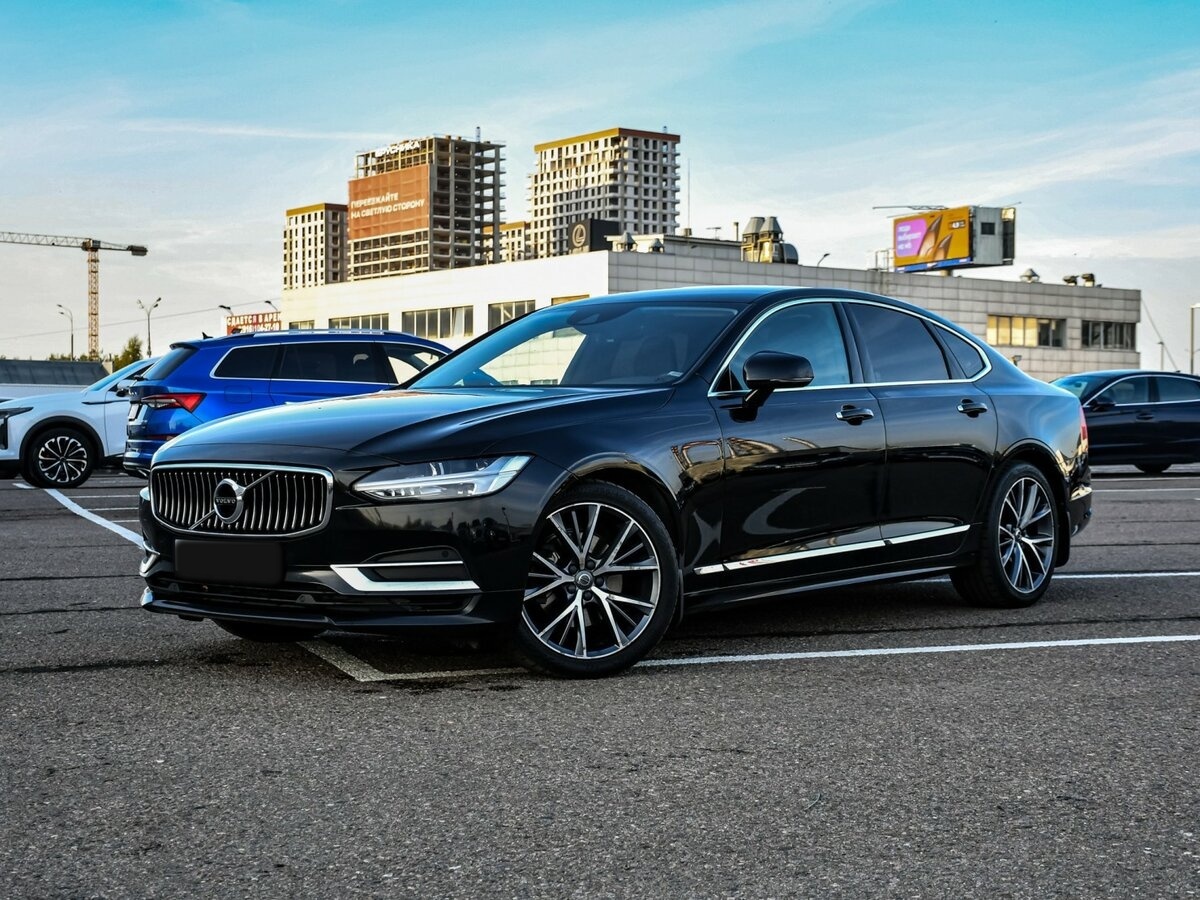 Volvo S90