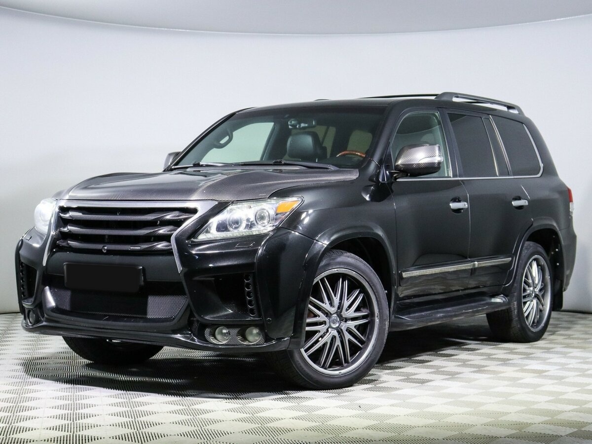 Lexus LX